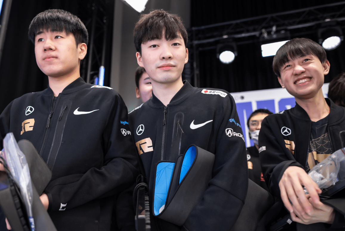 关于RNG引发争议!,萨拉赫官方宣布晋级下一阶段新规全场沸腾不已的信息 关于RNG引发争议!,萨拉赫官方宣布晋级下一阶段新规全场沸腾不已的信息