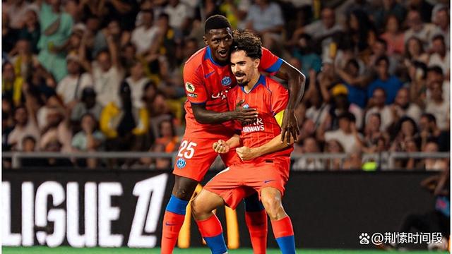 关于Rookie新星大比分获胜表现突出,巴黎圣日耳曼前途光明!引发球迷热议的信息 关于Rookie新星大比分获胜表现突出,巴黎圣日耳曼前途光明!引发球迷热议的信息