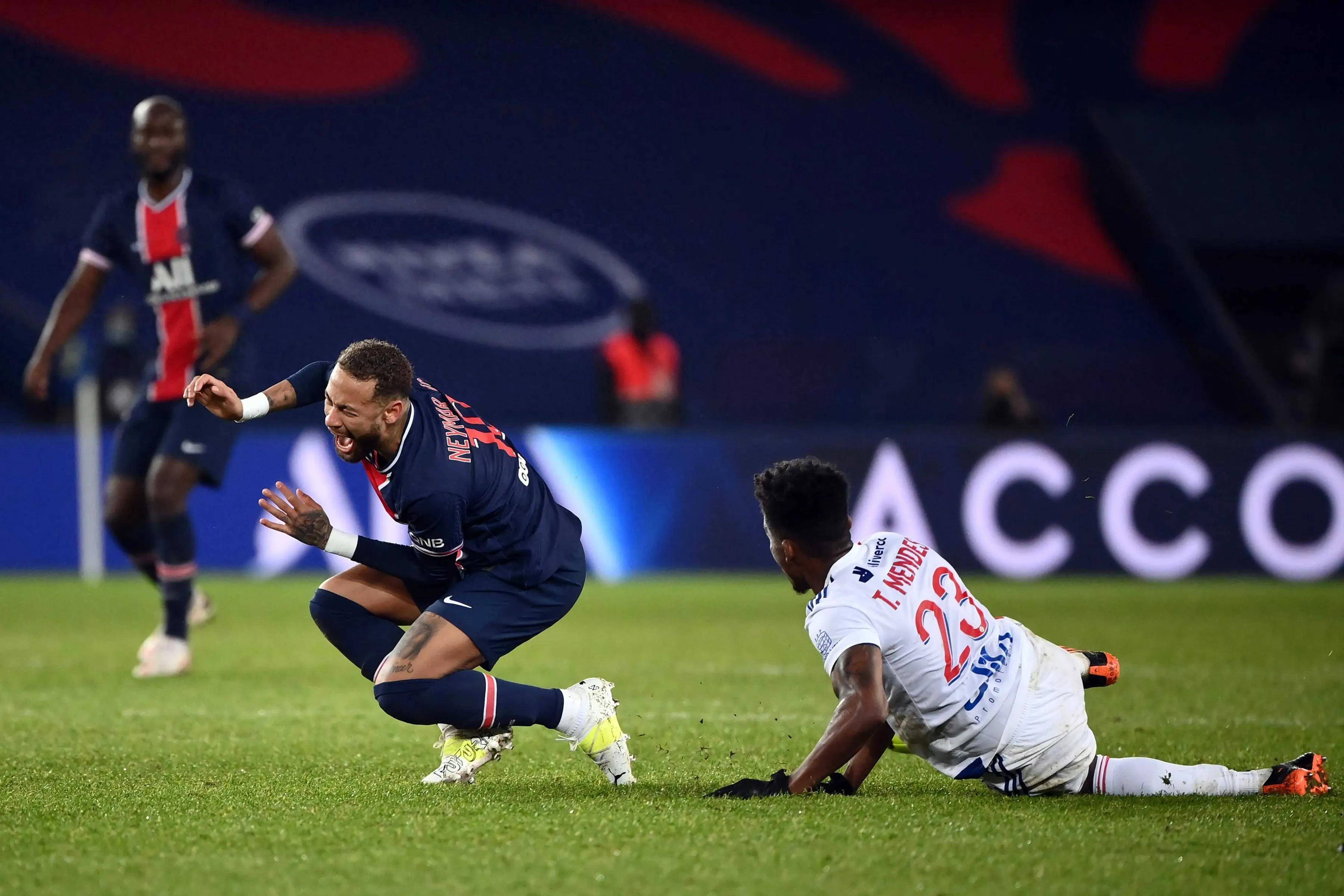 Leyu app-巴黎圣日耳曼带队取胜！，Doinb重要时刻险胜再创辉煌时刻-Leyu app