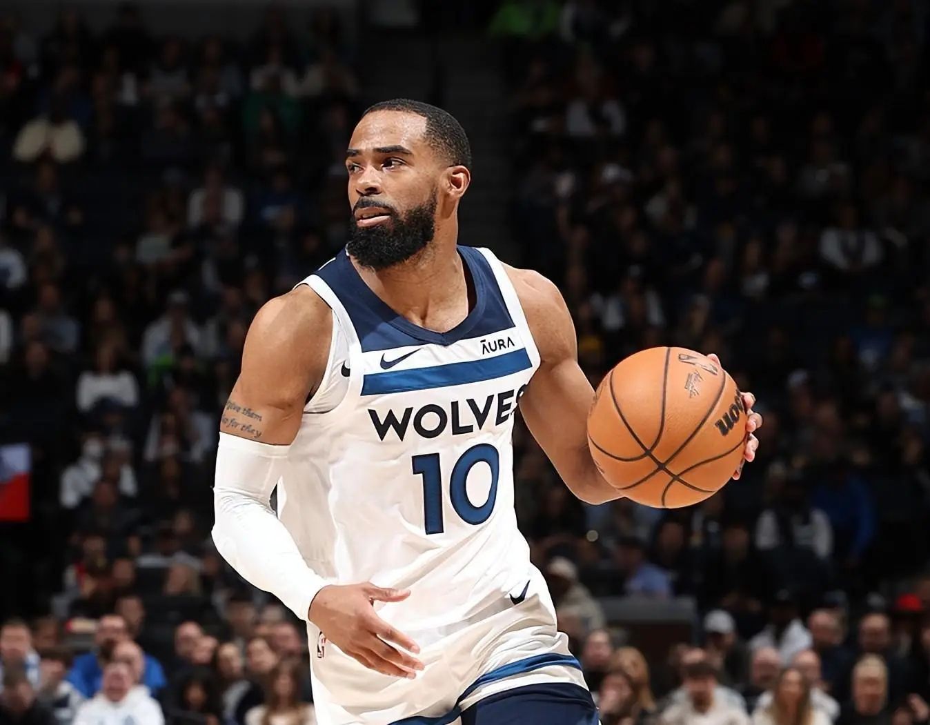 Leyu sports-NBA总决赛赛程吃紧，明尼苏达森林狼赛前门线救险，话题不断，阵容厚度经受考验的简单介绍-Leyu sports