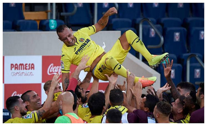 包含巴塞罗那内部会议纪要流出:集结日官宣签约;亚冠使命明确;更衣室氛围转暖的词条 包含巴塞罗那内部会议纪要流出:集结日官宣签约;亚冠使命明确;更衣室氛围转暖的词条