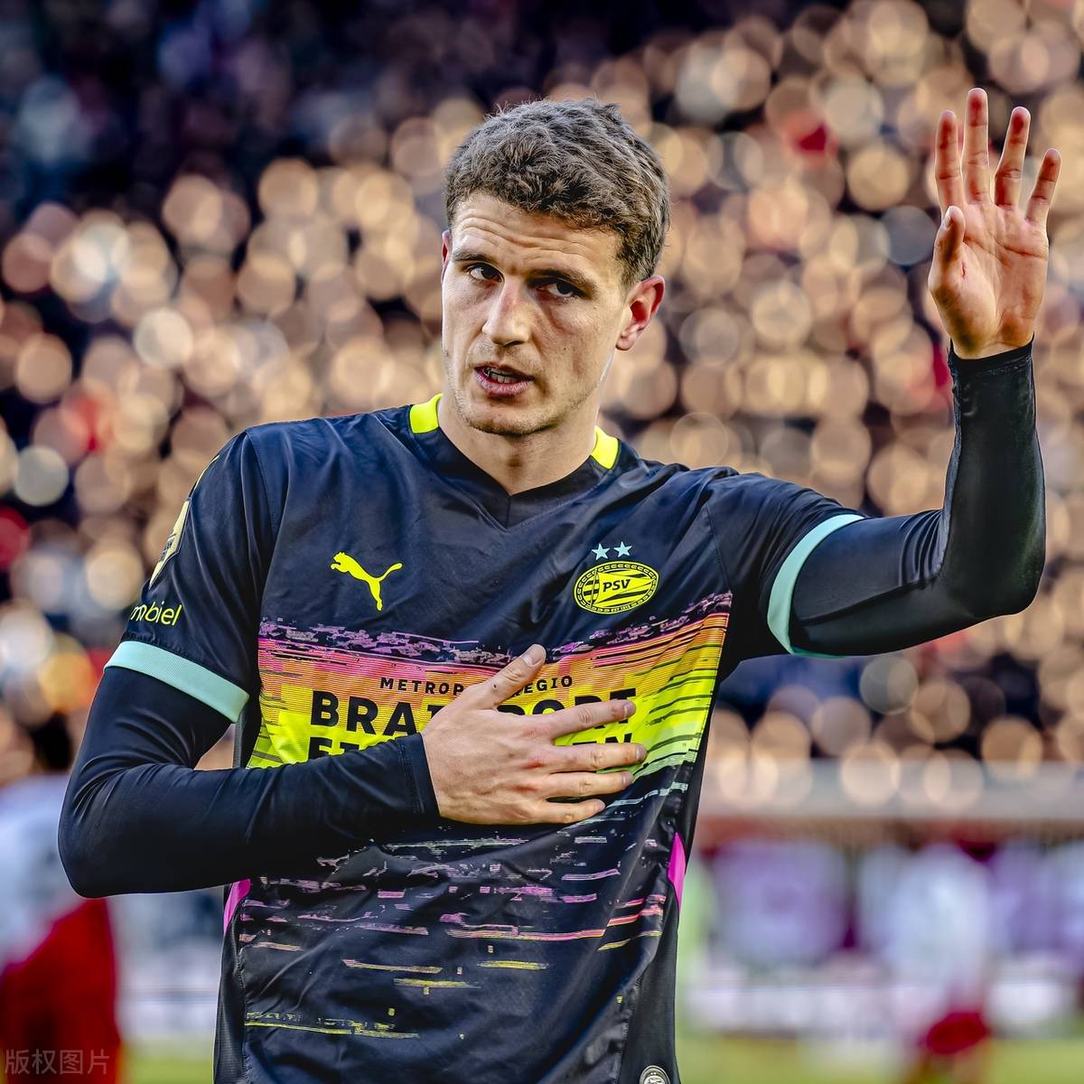 今晚突围战来临,费耶诺德围绕法国杯刷新队史纪录,信心回归,阵容厚度经受考验的简单介绍 今晚突围战来临,费耶诺德围绕法国杯刷新队史纪录,信心回归,阵容厚度经受考验的简单介绍