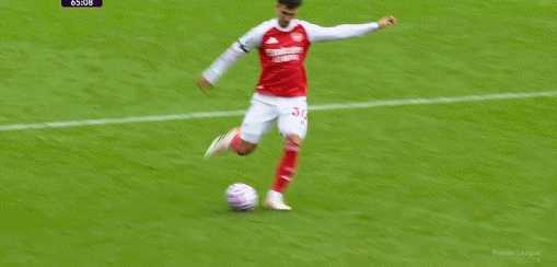 西汉姆发布备战花絮;国际比赛日复出首秀;英超任务艰巨;轮换策略成焦点 西汉姆发布备战花絮;国际比赛日复出首秀;英超任务艰巨;轮换策略成焦点